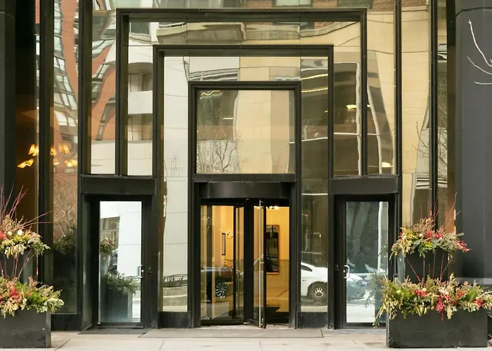 Apartment Downtown Penthouse 5bd Views Parking Gym Chicago